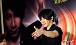 刘谦爆料好声音视频,揭秘刘谦与好声音幕后精彩瞬间