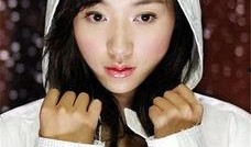 韩雪爆料拿矿泉水的视频,揭秘明星日常生活中的小细节