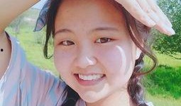 娱乐吃瓜头像女生,揭秘娱乐圈美女吃瓜头像背后的故事