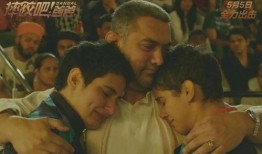 小花爆料了鸟大爷视频,鸟大爷视频引发热议